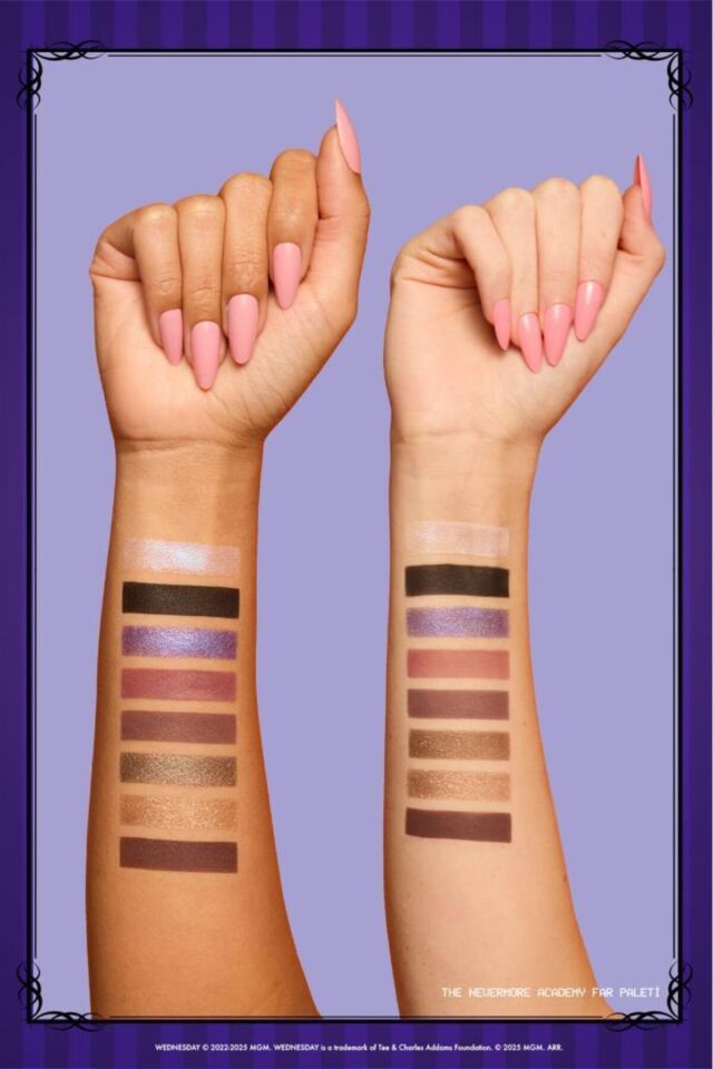 NYX Professional Makeup Wednesday Özel Koleksiyonu 8'li Göz Farı Paleti
