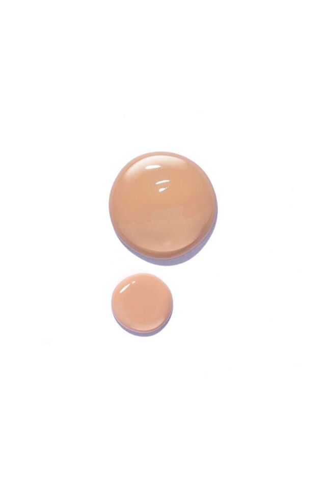Nude Look Tinted Moisturiser 03 Deep Tint Papatya ve Hyaluronik Asitli Renkli Nemlendirici 32 ml Bej