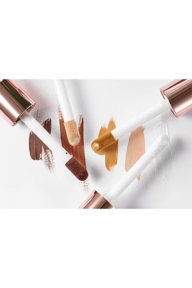 Revolution Conceal & Define Kapatıcı C8.5