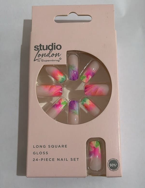 Superdrug Studio Takma Tırnak Long Square Gloss