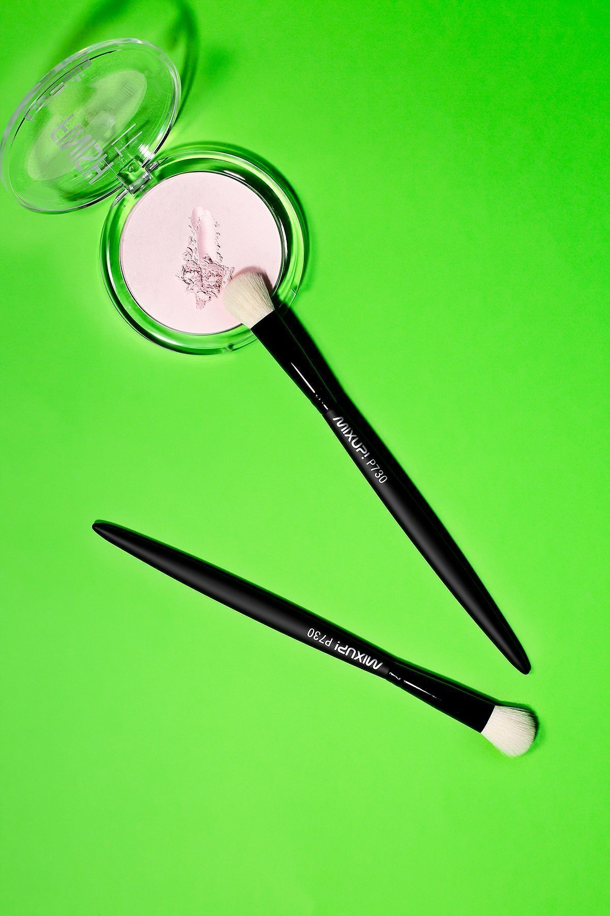 ! Düz-orta Yüz Makyaj Fırçası P730