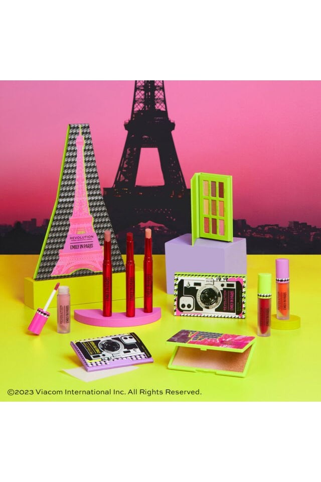 X Emily In Paris City Of Love Eyeshadow Palette - Far Paleti