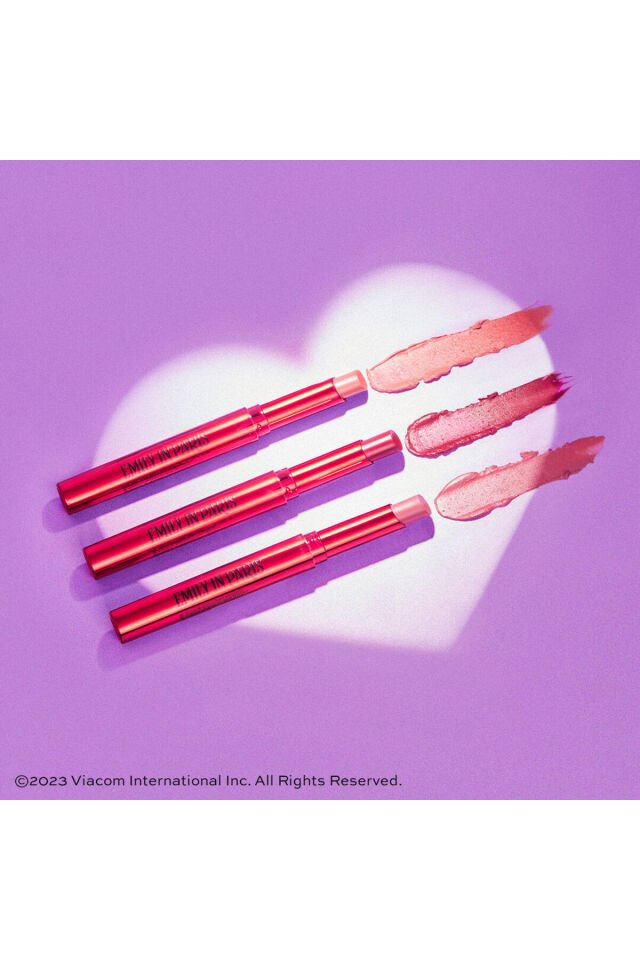 Revolution  X Emily In Paris Just A Kiss Cream Lipstick Emily Taupe Nude - Ruj