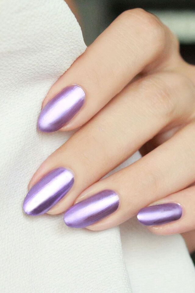 Mor Metalik Ayna Efektli Oje