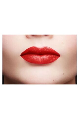 L'Oreal Paris  Color Riche Saten Bitişli Ruj 125 Maison Marais - Kırmızı