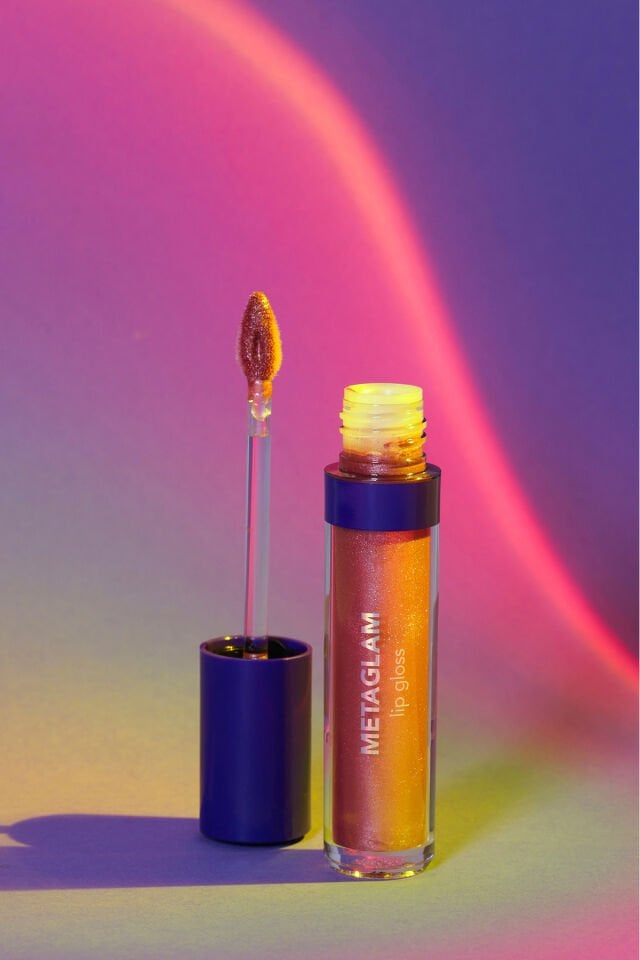 Flormar Metaglam Dudak Parlatıcısı - 004 Cyber Pınk